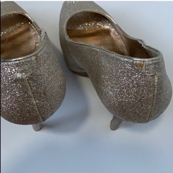 Steve Madden Gold Peep Toe Platform Heels - Picture 7 of 9